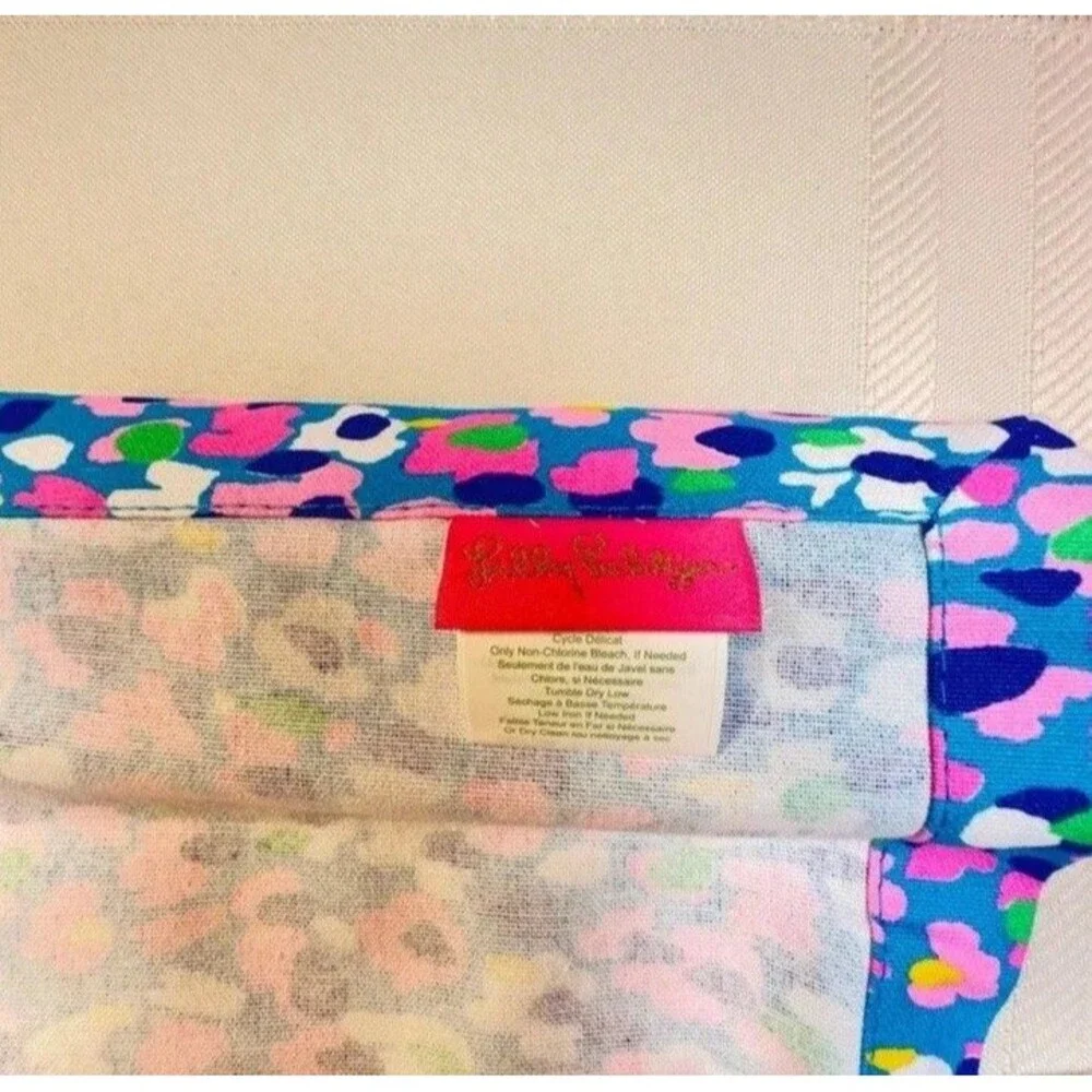 NEW Lilly Pulitzer Hottie Dottie Four Cloth Napkins With Rings Set